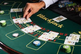 b866v2 Mesa Latino Baccarat
